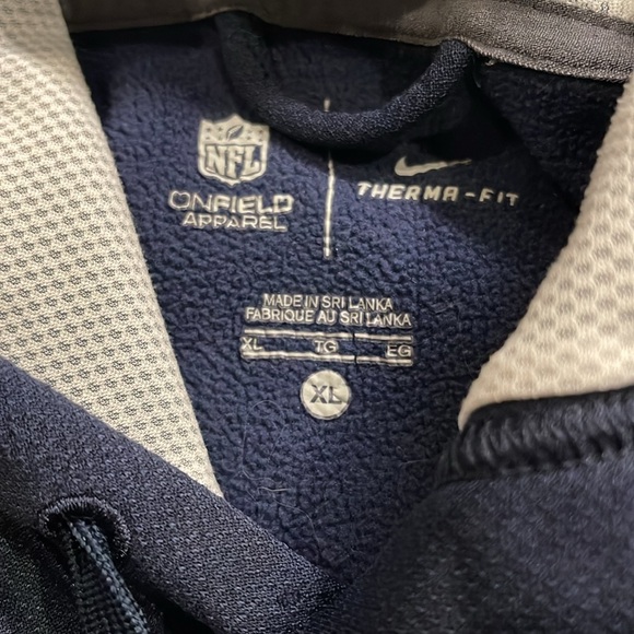 XL cowboys NFL sweatshirt - Picture 2 of 2